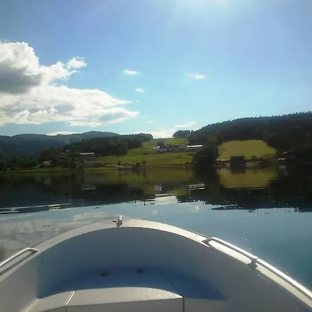 Tatil Evi Edvinstua Solbakken Fevåg