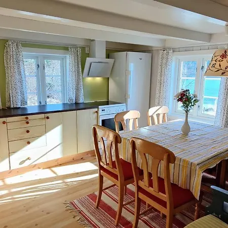 Edvinstua Solbakken * Fevåg
