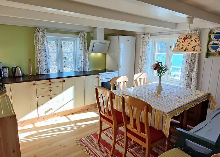 Edvinstua Solbakken * Fevåg